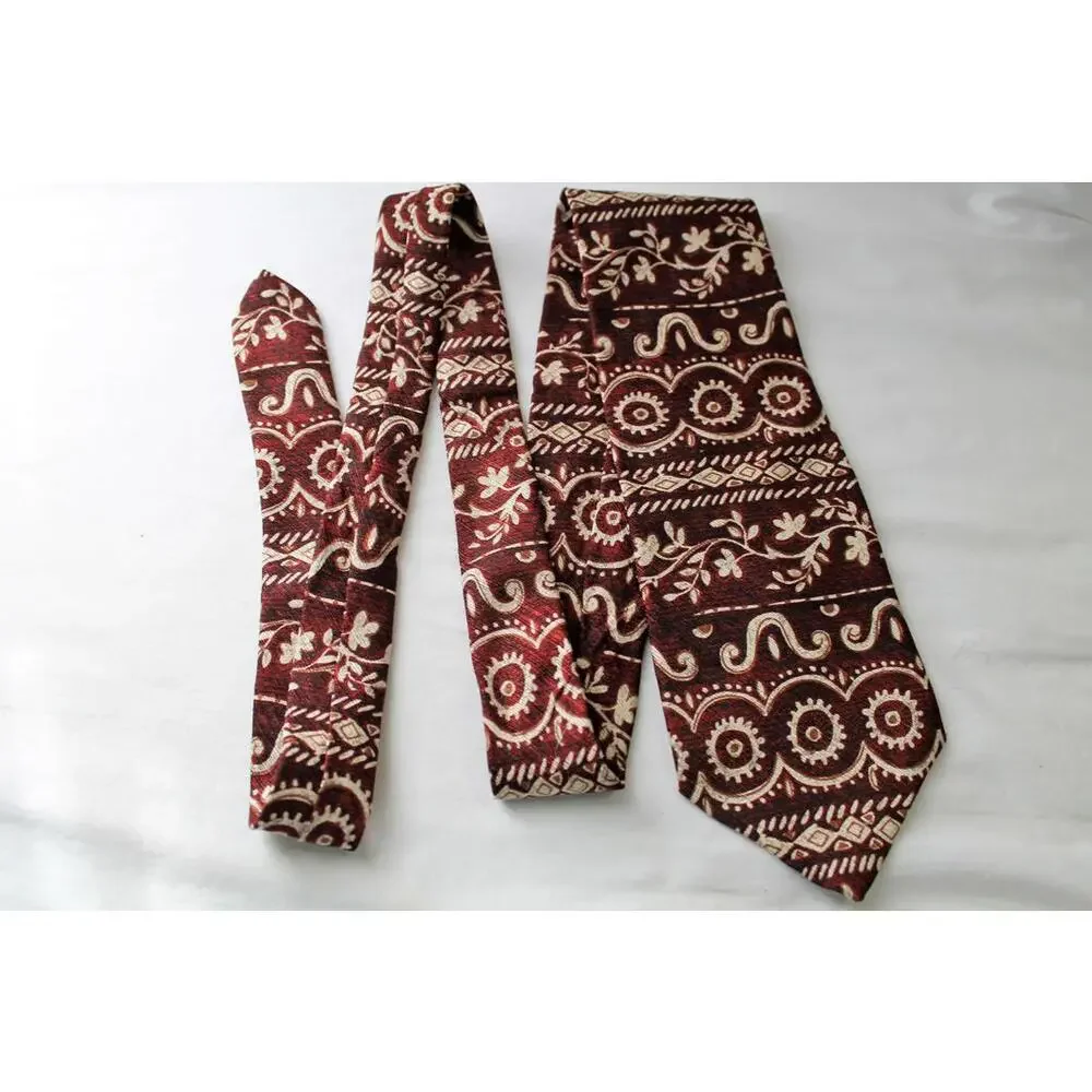 Vintage BRIAR 4 Inch Italian Silk Geometric Necktie, Burgundy & Ivory
